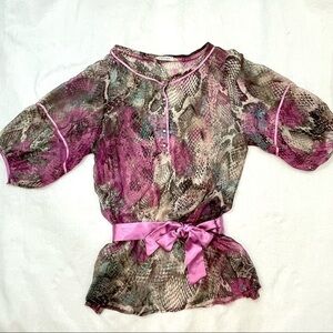 Boutique Sheer Snakeskin print blouse lavender satin trim & tie 1/4 button Sz 12